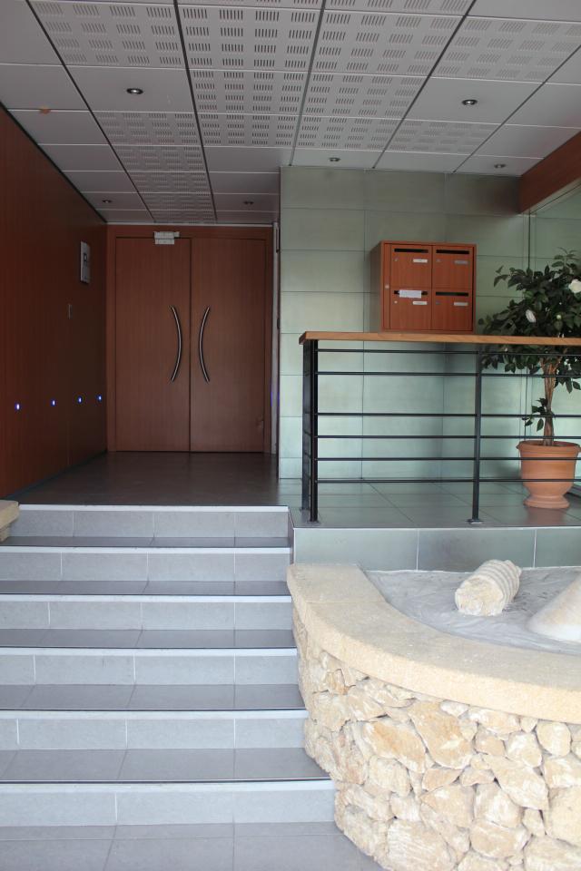 Bureau Aix-en-Provence 558m² Location bureau Aix-en-Provence Bouches-du-Rhône OLBUR2421641 3
